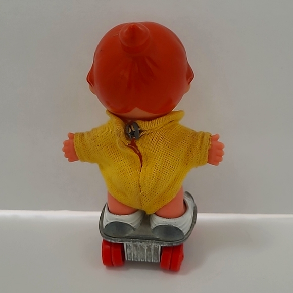 Vintage Small Shots roller girl - Picture 2 of 8